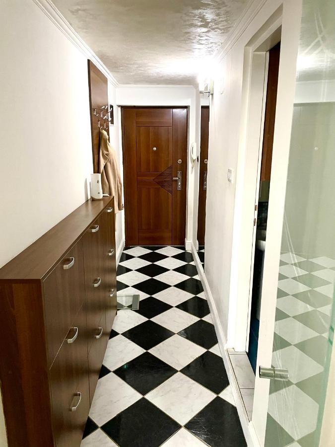 Triangle City Apartment 1 Belgrad Exteriör bild